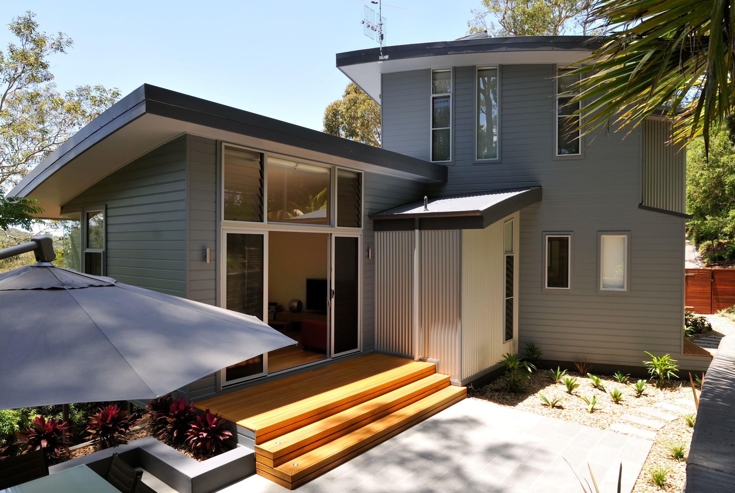 EXTERNAL02 2500